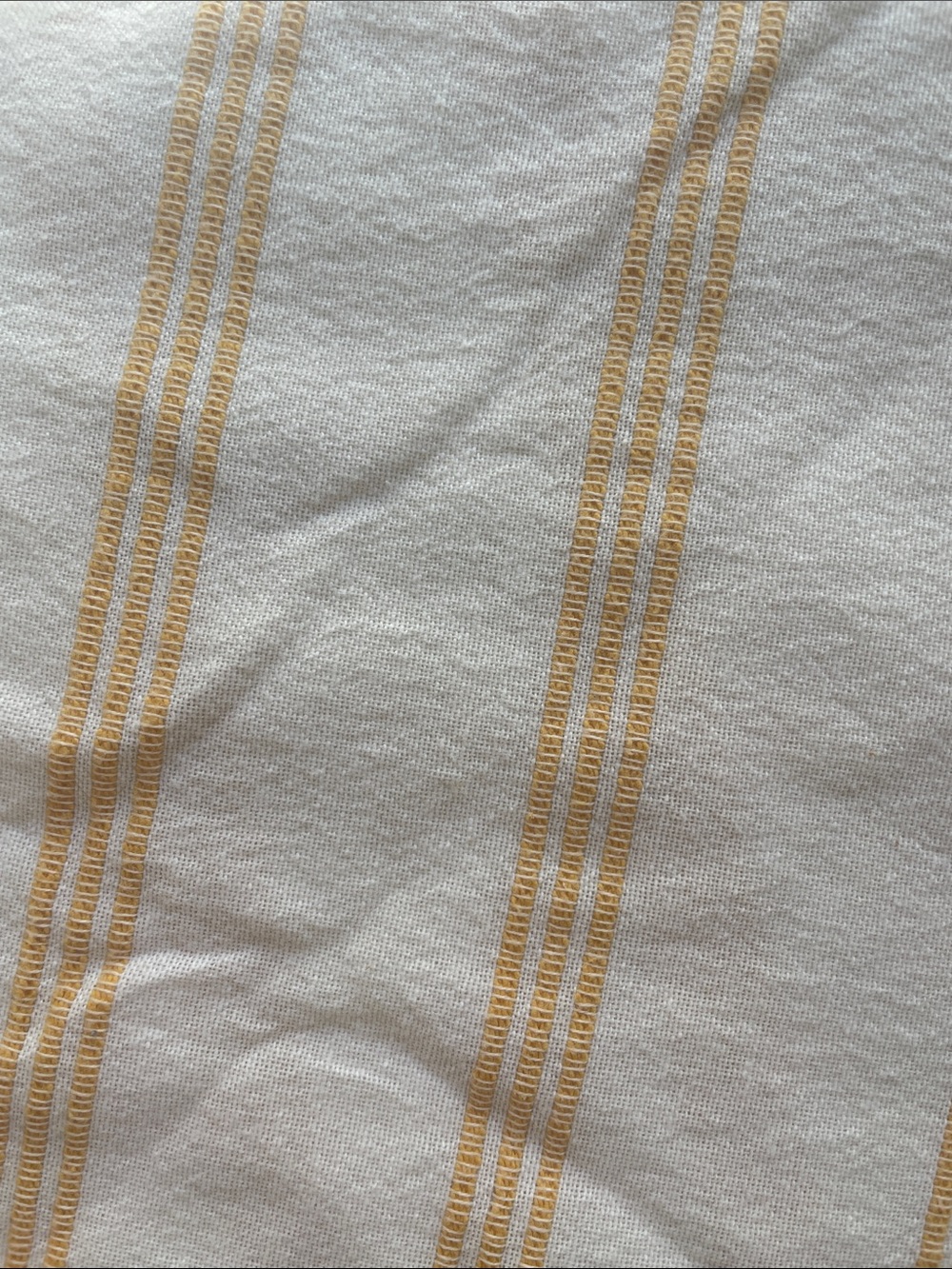 3 Threshold Round Table Cloth - Picture 4 of 4